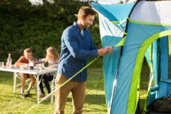 Coleman Castle Pines 4 BlackOut Tent 13 Coleman Castle Pines 4 BlackOut Tent -Camping Sales Shop k778b40b570c8aa1328ae91864393a1a7