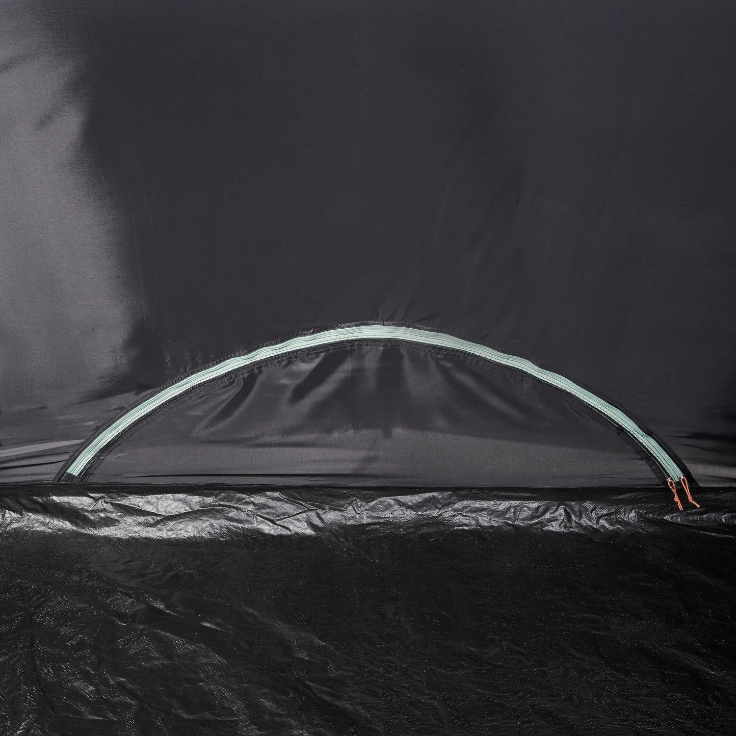 Quechua 4 Man Blackout Tent With Poles - Arpenaz 4.2 F&B 17 Quechua 4 Man Blackout Tent With Poles - Arpenaz 4.2 F&B - Image 17