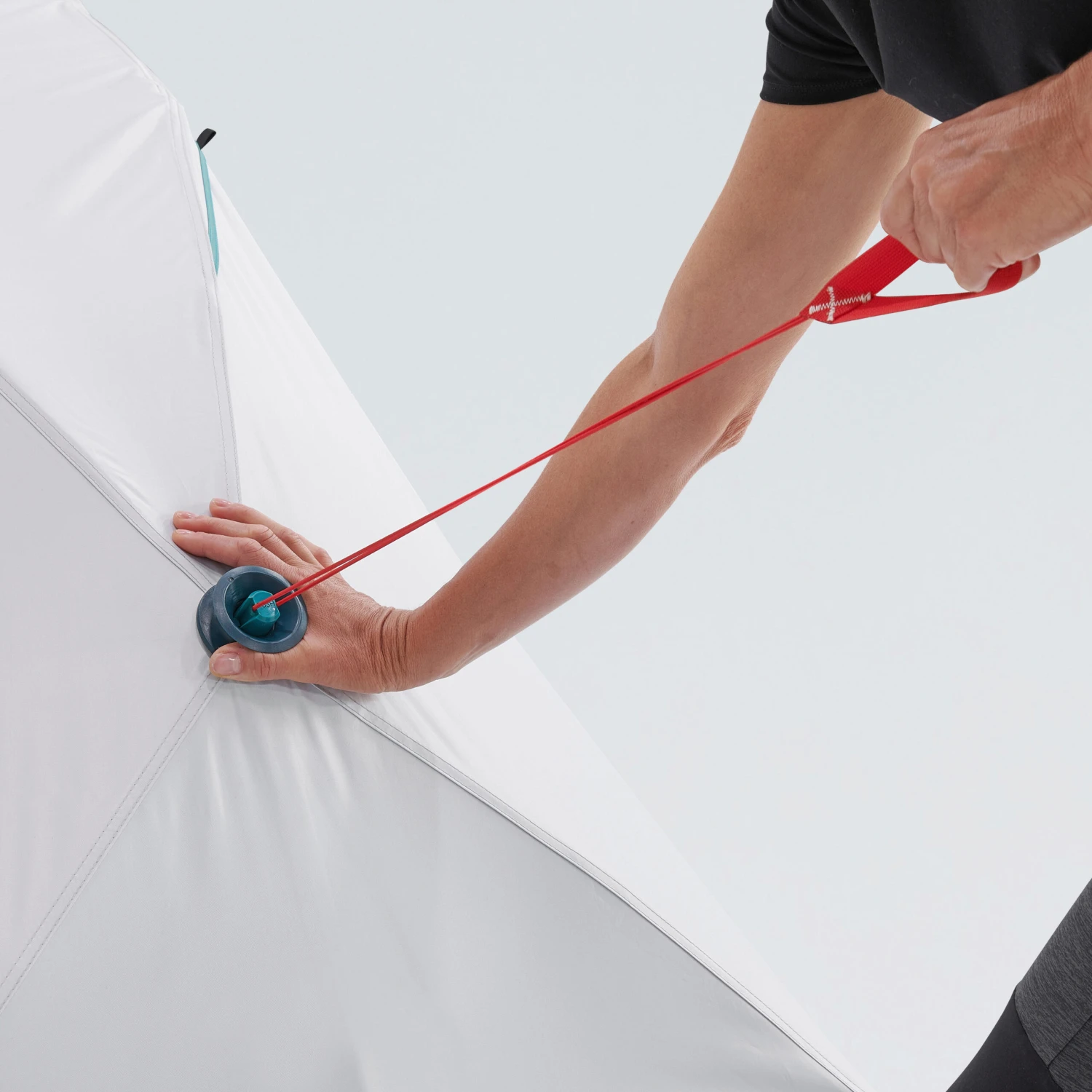 Quechua 2 Man Blackout Tent 4 Quechua 2 Man Blackout Tent - Image 4