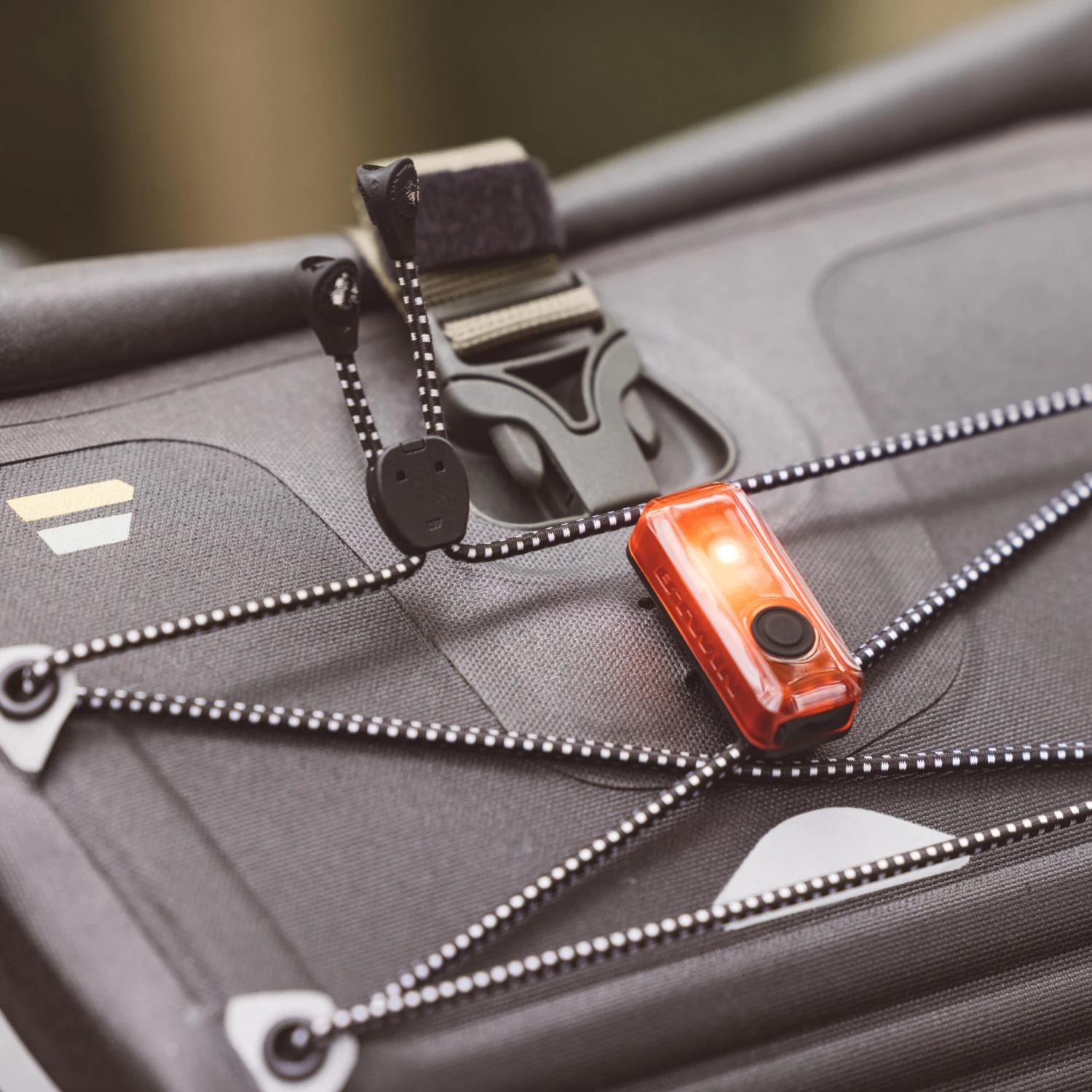 Riverside 3.5L Waterproof Handlebar Bag Bikepacking 13 Riverside 3.5L Waterproof Handlebar Bag Bikepacking - Image 13