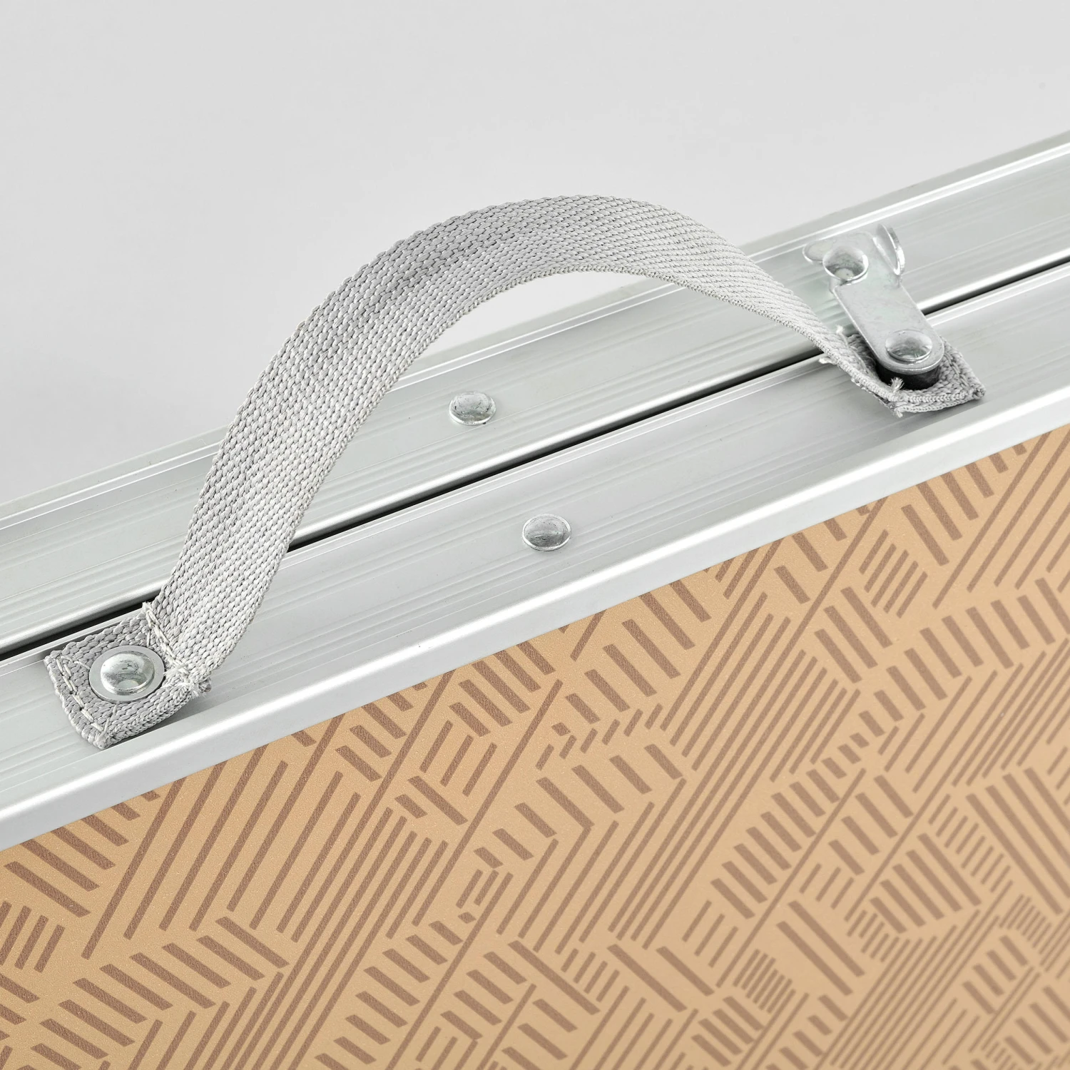 Quechua FOLDING CAMPING TABLE - 4 PEOPLE 17 Quechua FOLDING CAMPING TABLE - 4 PEOPLE - Image 17