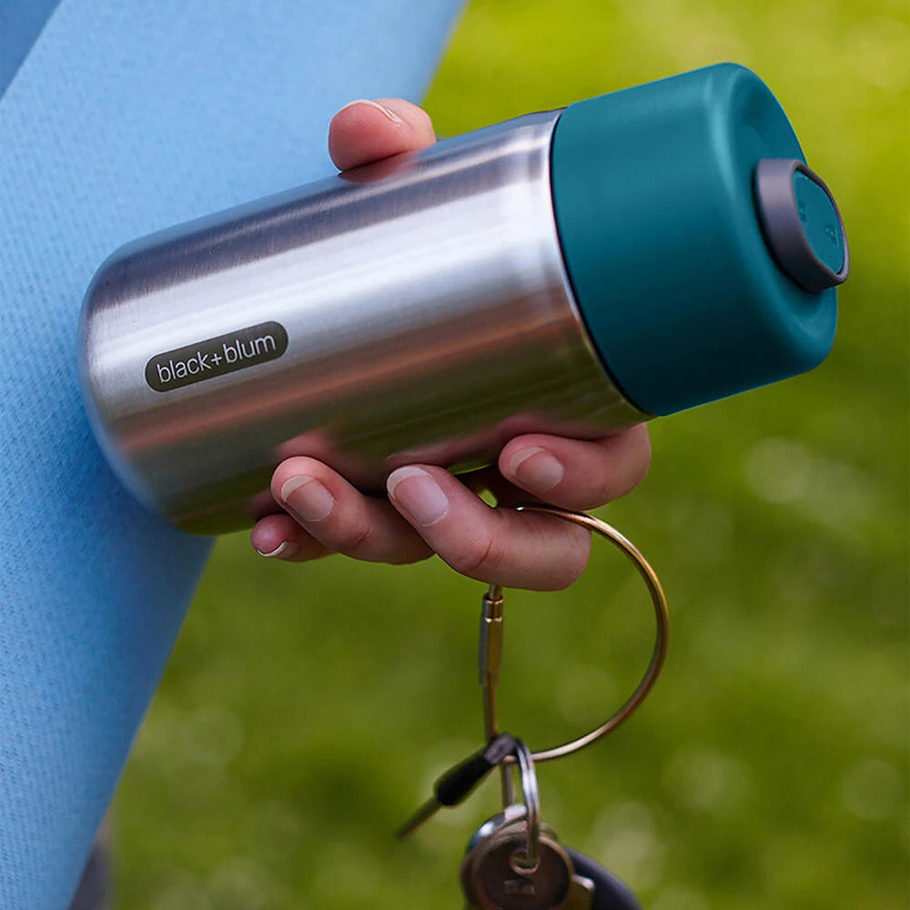 Black+Blum Insulated Travel Cup 340ml Ocean 3 Black+Blum Insulated Travel Cup 340ml Ocean - Image 3