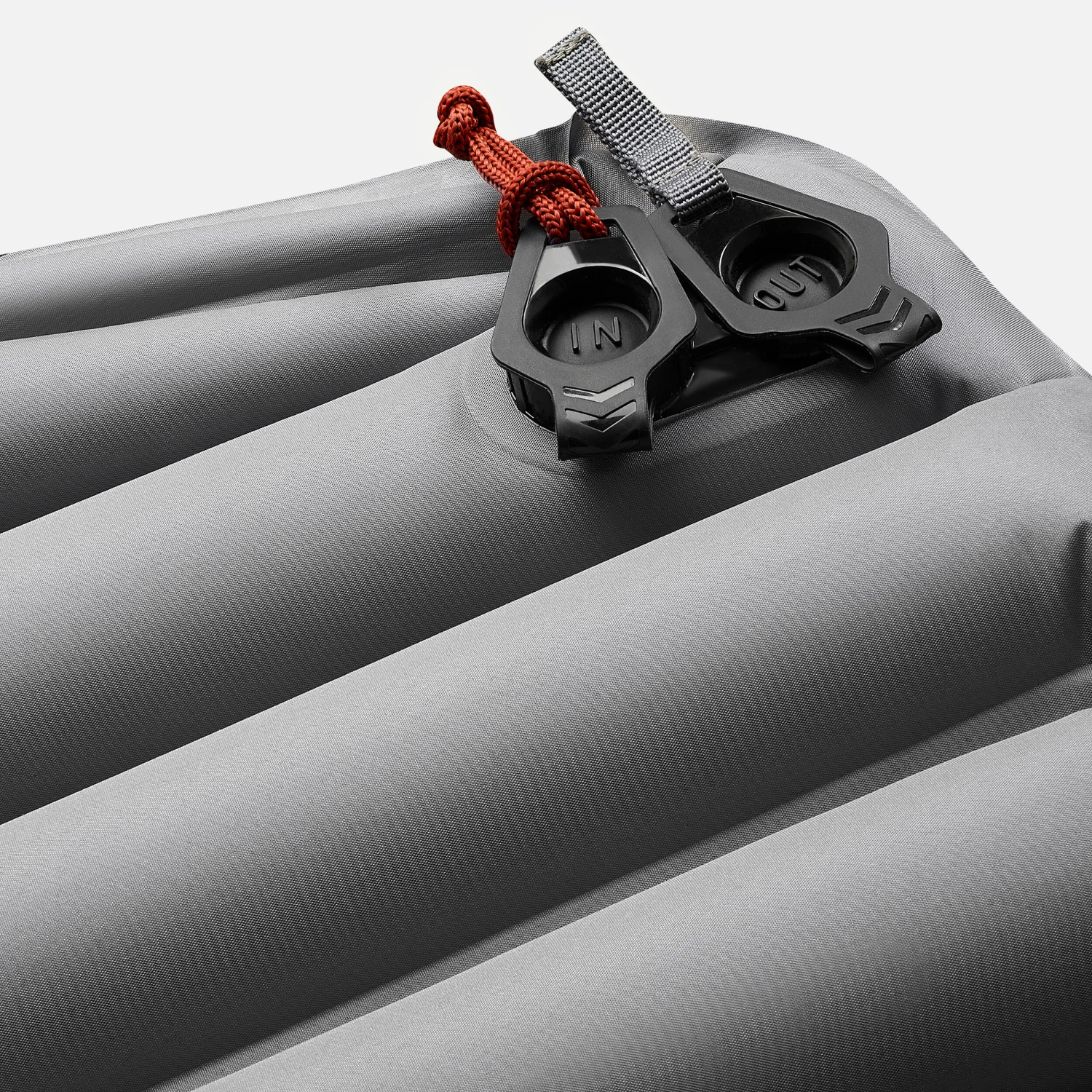 Inflatable Trekking Mattress - MT500 Air L - 180 X 52 Cm 4 Inflatable Trekking Mattress - MT500 Air L - 180 X 52 Cm - Image 4